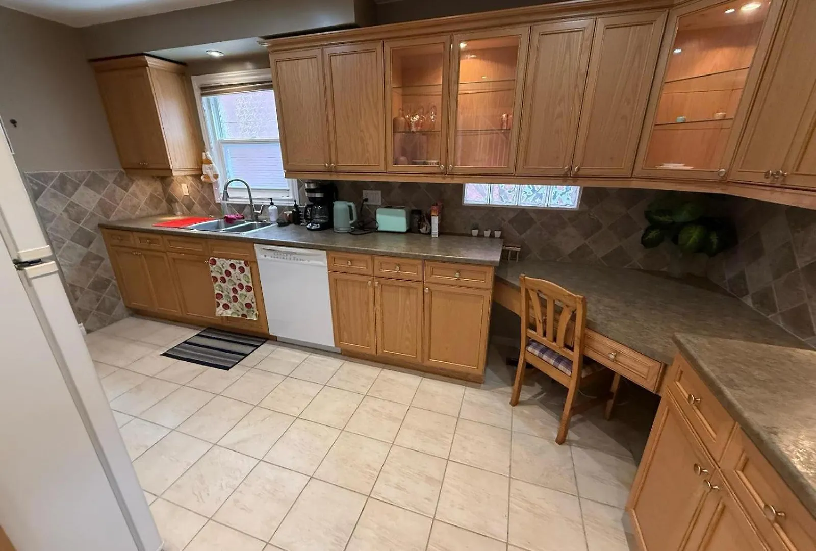 Homestay Toronto Pearson Airport Yyz Room- Free Parking & Wifi Mississauga Canada